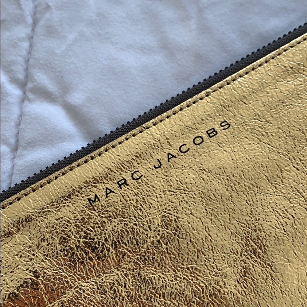 Marc Jacobs Pouch - Picture 4 of 5